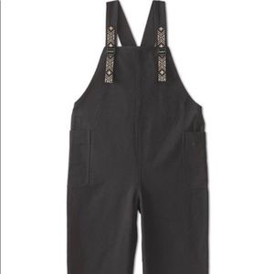 KAVU NWT Alton overalls. Black. Size XS